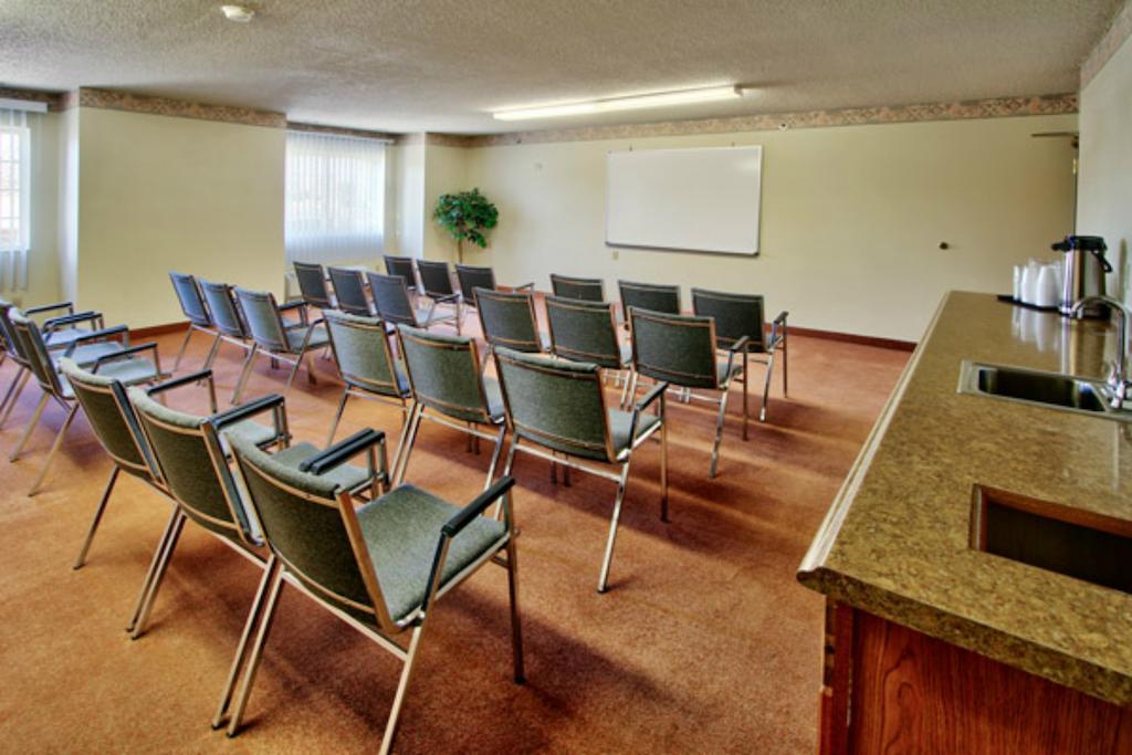Western Skies Inn & Suites Los Lunas المظهر الخارجي الصورة